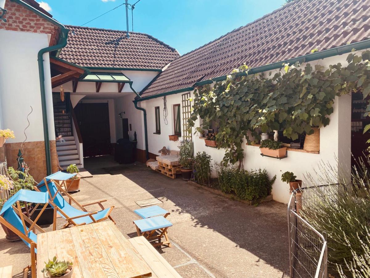 Derhofrat Apartment Litzelsdorf Ngoại thất bức ảnh